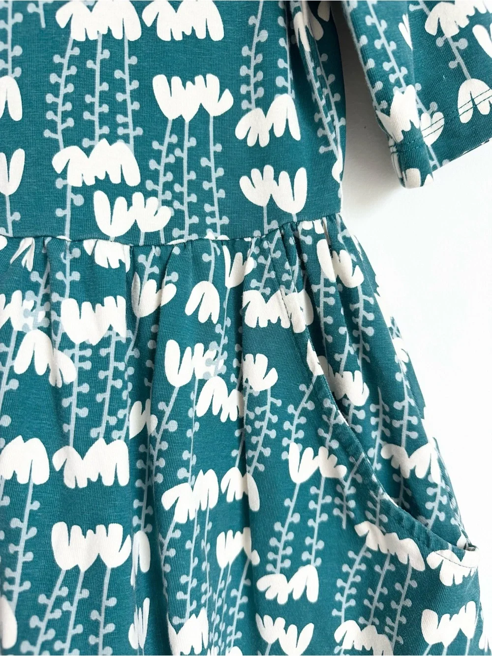 HANNA ANDERSSON Girls Teal Floral Print Cotton Dress with Pockets Size 6-7Y
